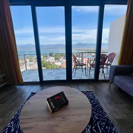 公寓 Deniz Manzarali 费特希耶